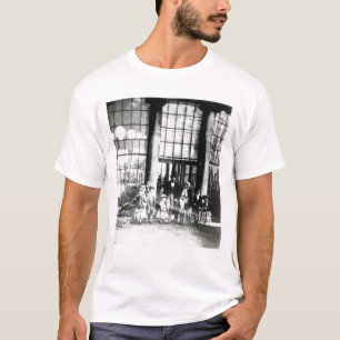 Queen Victoria & Prince Albert with their T-Shirt