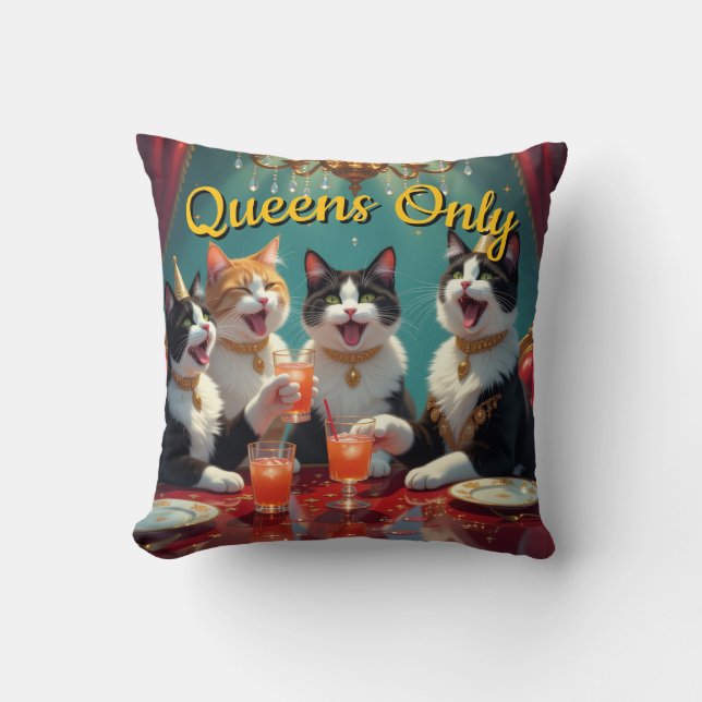 Queens only! cushion (Front)