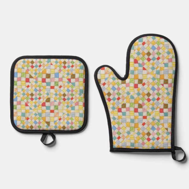 QUILT MOSAIC Oven Mitt & Pot Holder Set (Front)