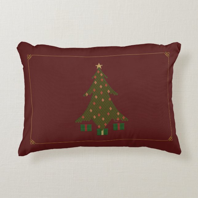 Quilted Christmas Accent Pillow (Front)