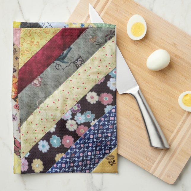 Quilted Print Pattern Tea Towel (Quarter Fold)