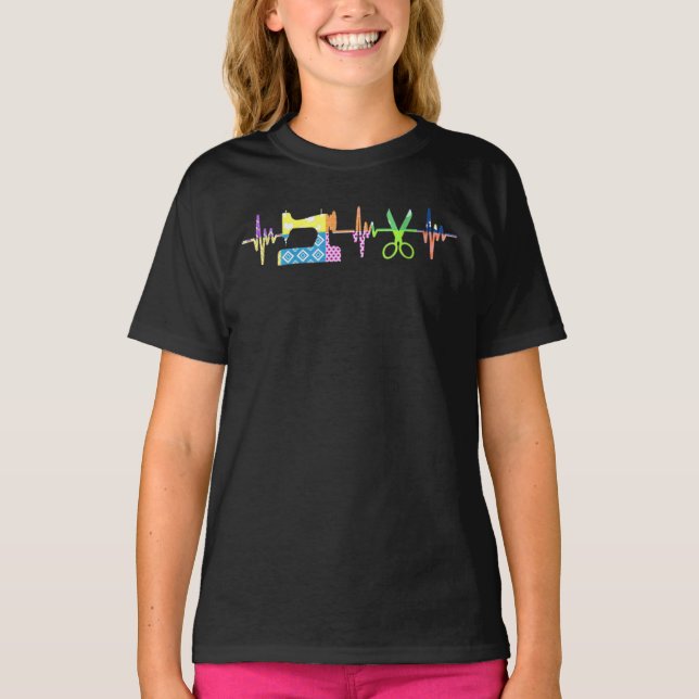 Quilter Sewing Heartbeat - Quilting Lover T-Shirt (Front)