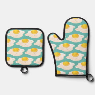 Quirky Fried Egg Graphic Pattern on Teal Oven Mitt & Pot Holder Set