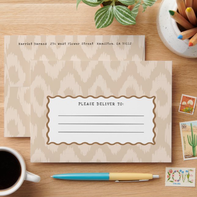 Quirky Natural Beige Ogee Pattern Wavy Line Label Envelope (Desk)