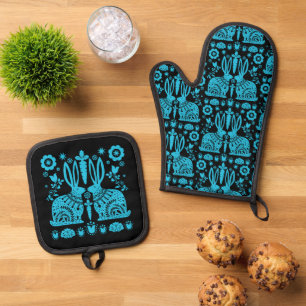 Rabbit Nordic Scandinavian Folk Art Oven Mitt & Pot Holder Set