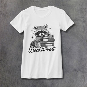 Raccoon Booktrovert Women's Fitted T-Shirt