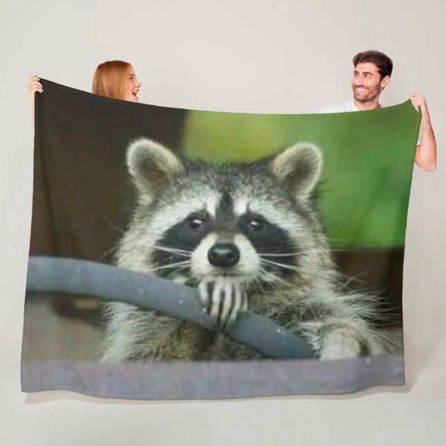 RACCOON DRIVING FLEECE BLANKET (In Situ)
