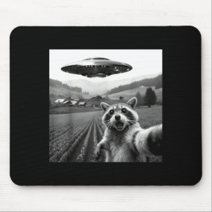 Racoon Selfie With Alien Ufo Funny Racoon Alien Bi Mouse Pad