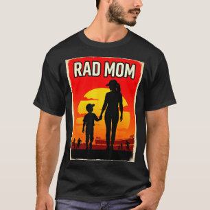Rad mum mother and son soccer mum sunset T-Shirt