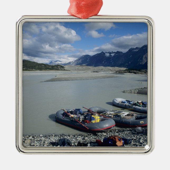 Rafting the Alsek River downstream Metal Tree Decoration (Front)