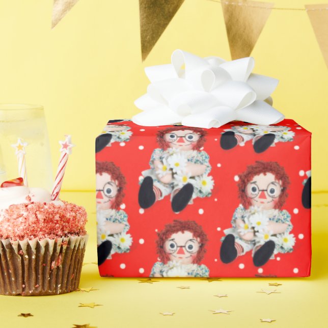 Rag Doll with Daisies on Polka Dots Wrapping Paper (Birthday Party)