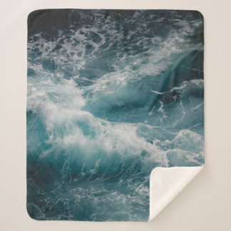 RAGING WATER SHERPA BLANKET
