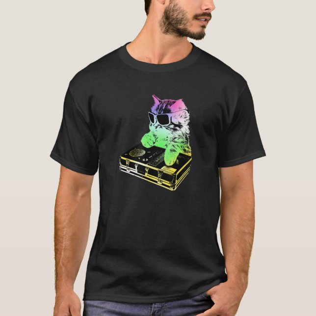Rainbow Dj Cat  Scratching T-Shirt (Front)