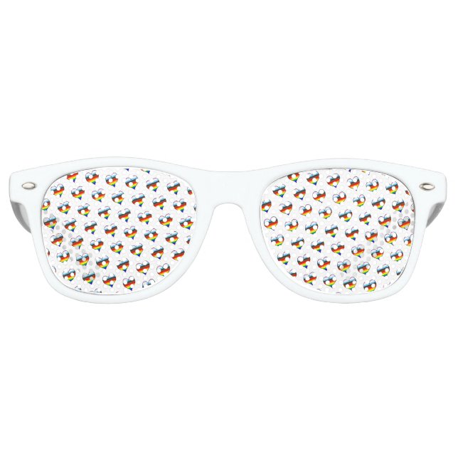Rainbow Heart Pattern Retro Sunglasses (Front)