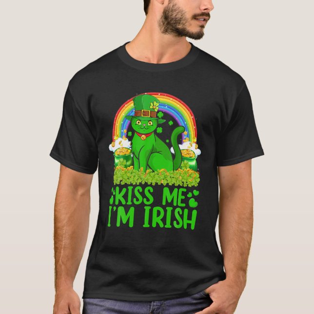 Rainbow Kiss Me I'm Irish Scottish Fold Cat St Pat T-Shirt (Front)