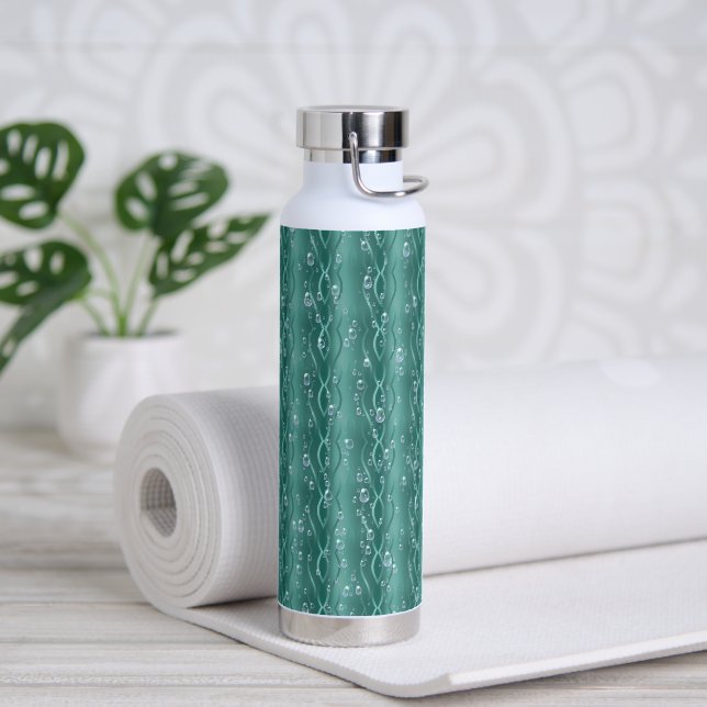 Raindrops on green Metal Water Bottle (Yoga)