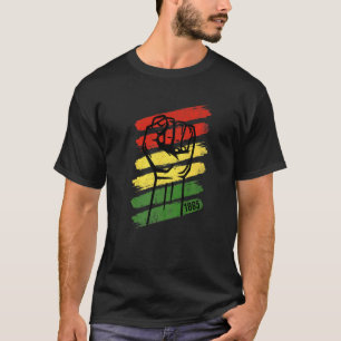 Raising Fist Vintage Retro Black History Month Jun T-Shirt