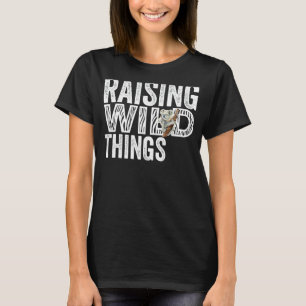Raising Wild Things Mum Cute Mother's Day T-Shirt