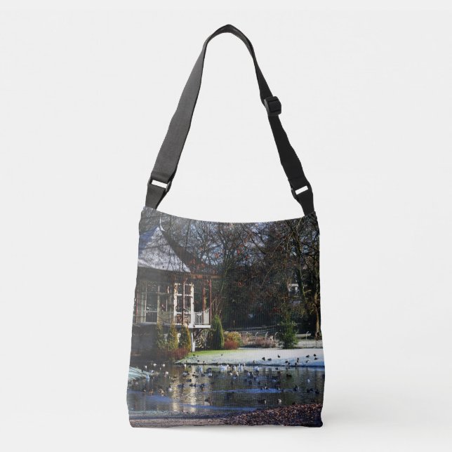 Rams Woerthe Tea House cbbcna Crossbody Bag (Front)