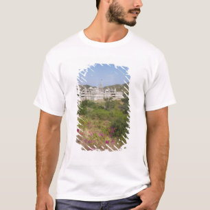 Ranakpur Jain Temple, Ranakpur, Rajasthan, India T-Shirt