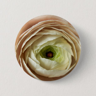 Ranunculus Flower Badge