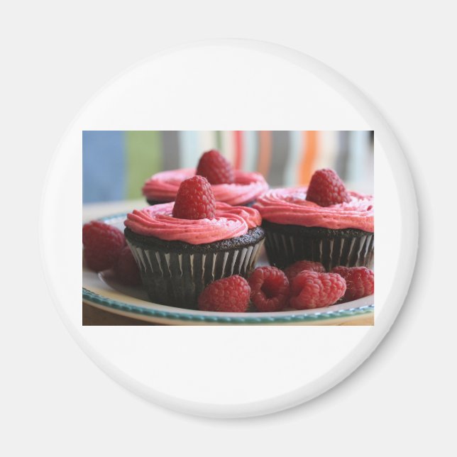 Raspberry Cupcakes Magnet (Front)