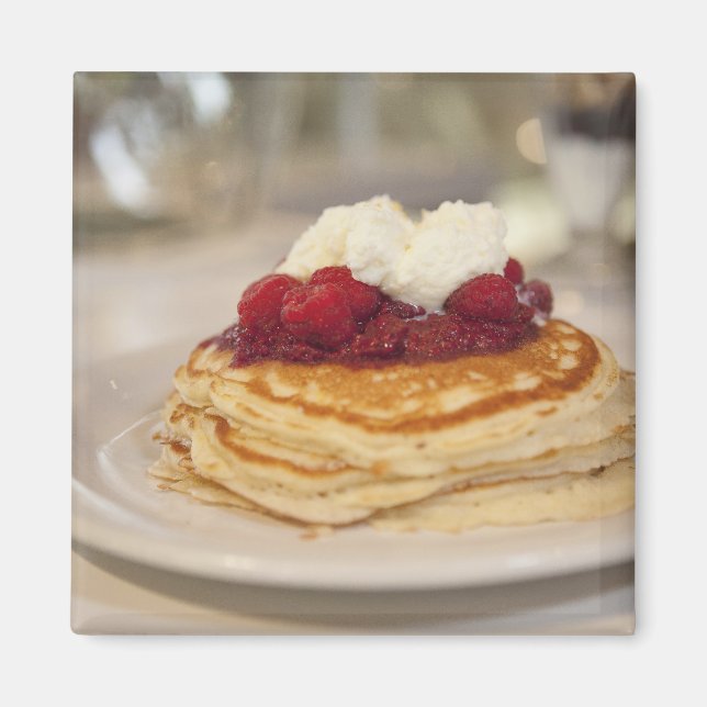Raspberry pancakes magnet (Front)