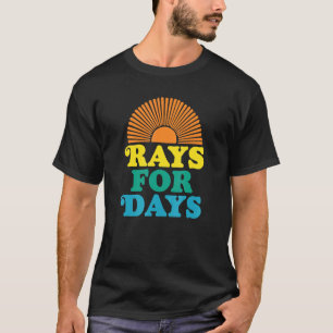 Rays For Days Vintage Summer Retro 70s Beach Tee