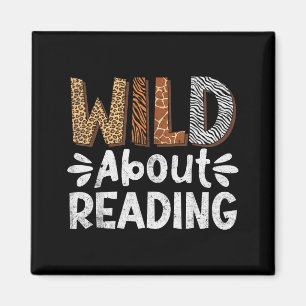 Reading books reader librarian wild animals leopar magnet