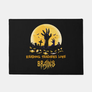 Reading Teachers Love Brains Halloween Doormat