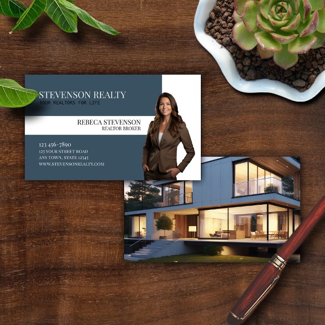 Real Estate Agent Blue Business Card (Creator Uploaded)
