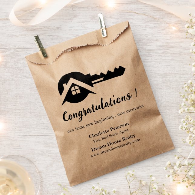 Real Estate Closing Day For Buyer  Favour Bag (Clipped)