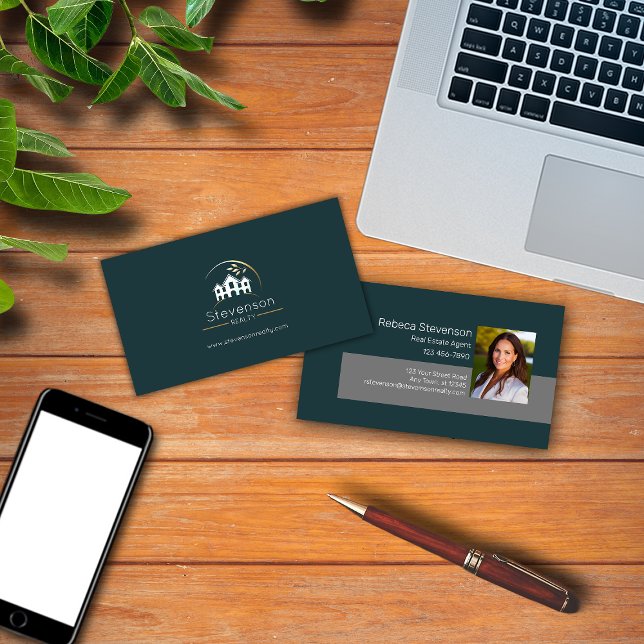 Real Estate Marketing Business Card (Creator Uploaded)