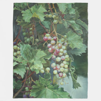 Realistic Grape Vine with Leaves – Fine Art Fleece Blanket