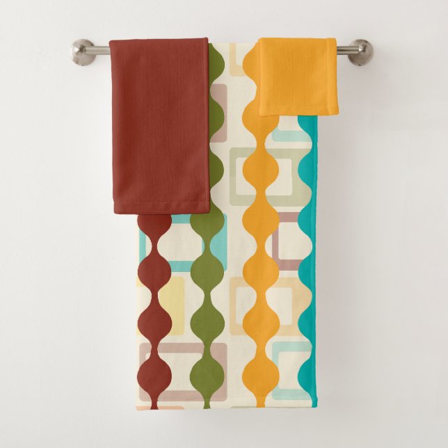 Rectangles and Chains  Bath Towel Set (Insitu)
