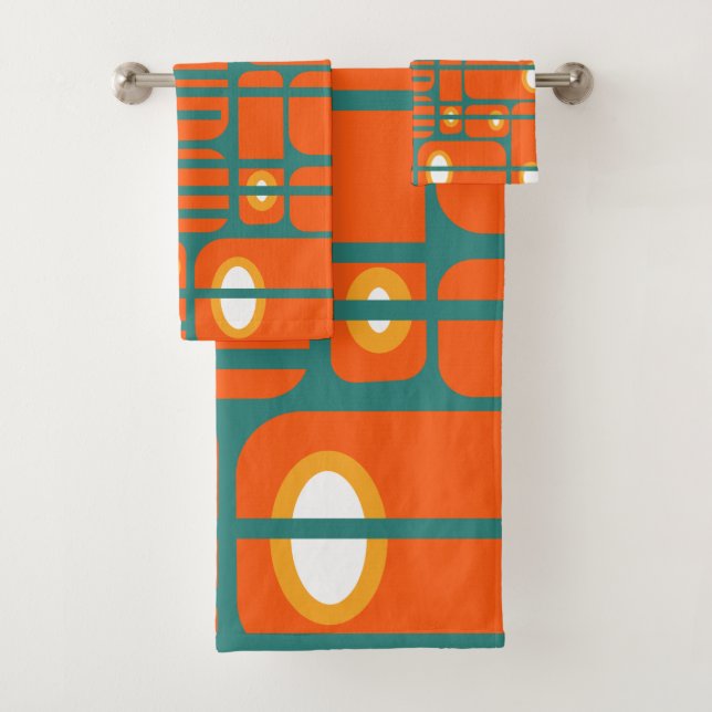 Rectangles and Circles  Bath Towel Set (Insitu)