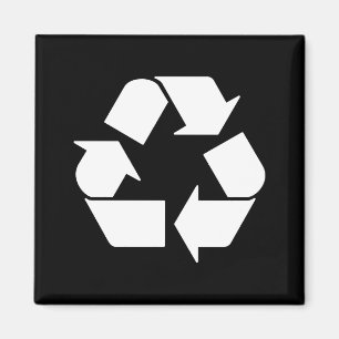 Recycle White On Green T Shirt  Magnet