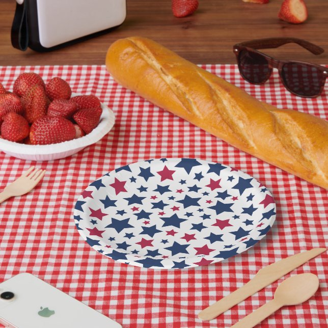 Red and Blue Stars - American flag pattern Paper Plate (Picnic)