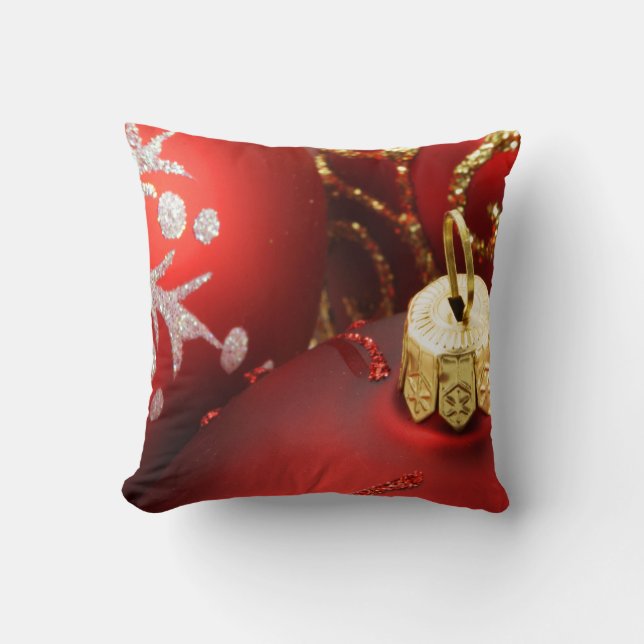 Red and Gold Holiday Throw Pillows (Front)