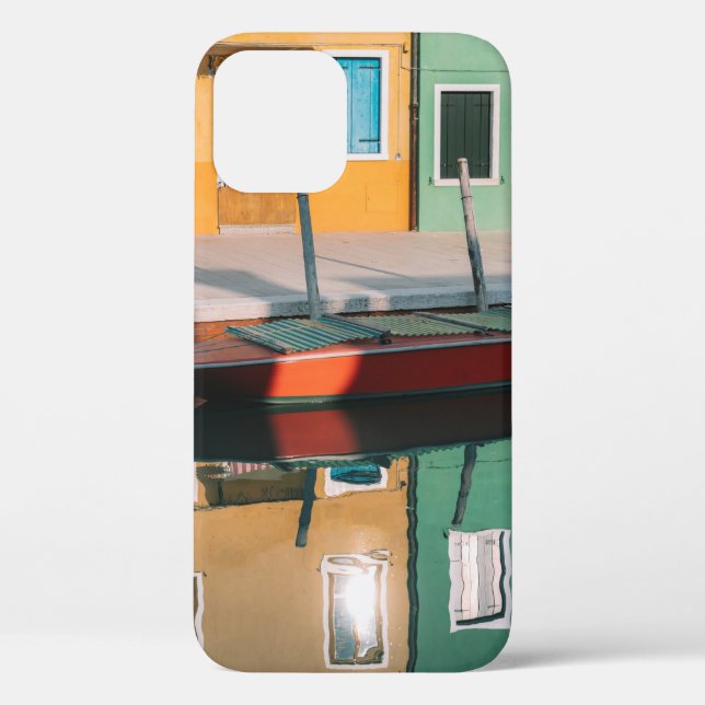 RED AND GREEN BOAT DOCKING ON DOCK Case-Mate iPhone CASE (Back)