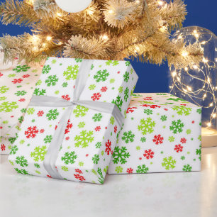 Red and Green Christmas Snowflake Pattern Wrapping Paper
