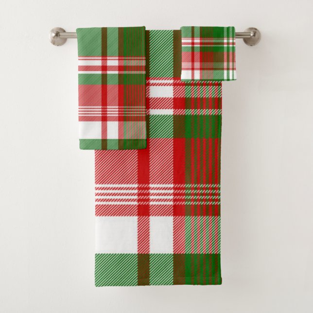 Red and Green Plaid Holiday Bathroom Decor Bath Towel Set (Insitu)
