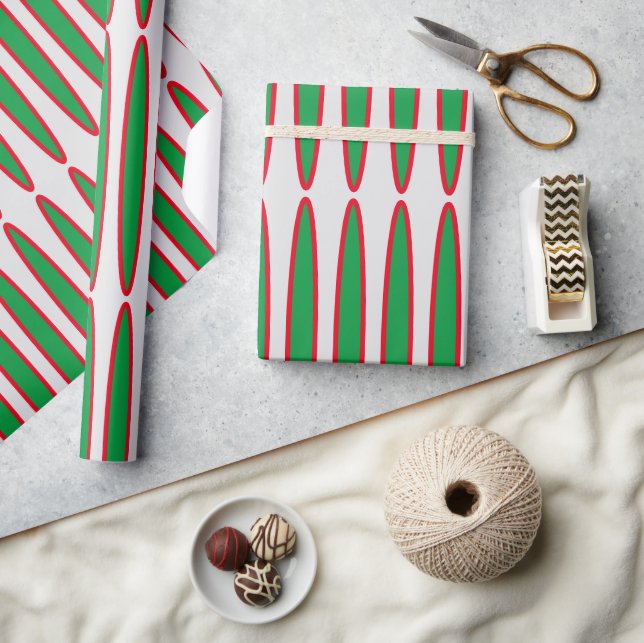 Red and Green Stripe  Wrapping Paper (Crafts)