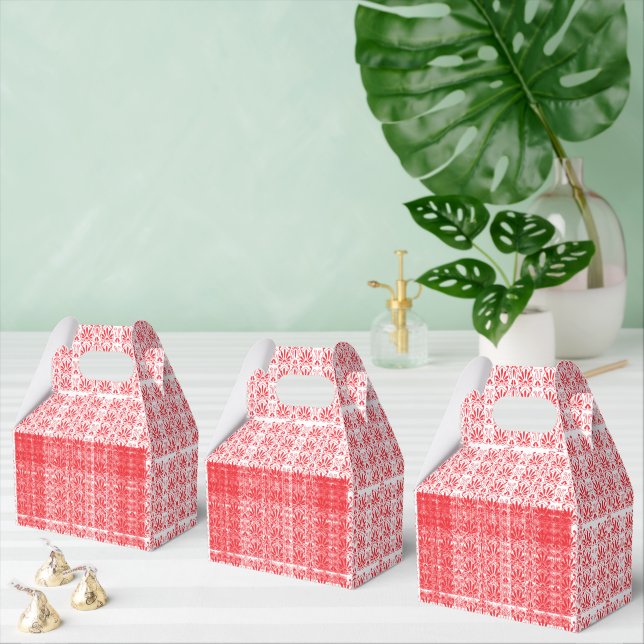 Red and pink floral graphics featuring geraniums i favour box (Multiple)