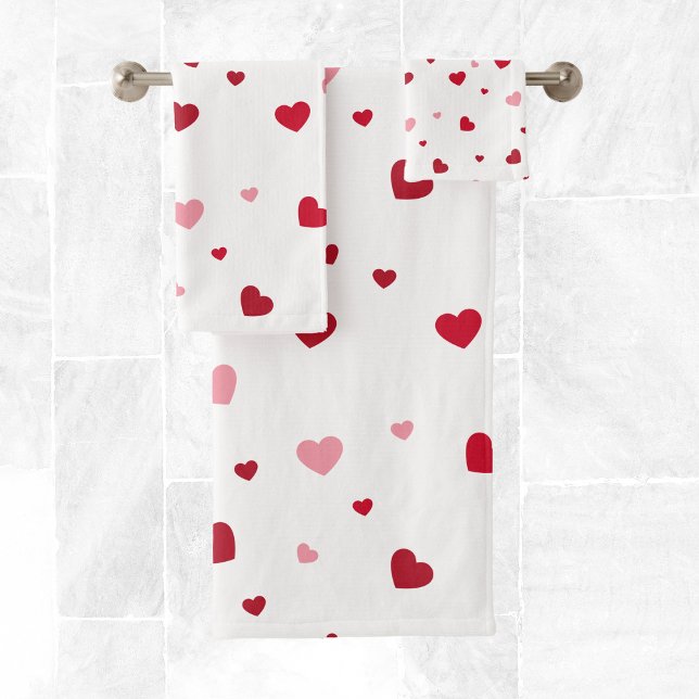 Red and Pink Hearts Valentine's Day Bath Towel Set (Creator Uploaded)