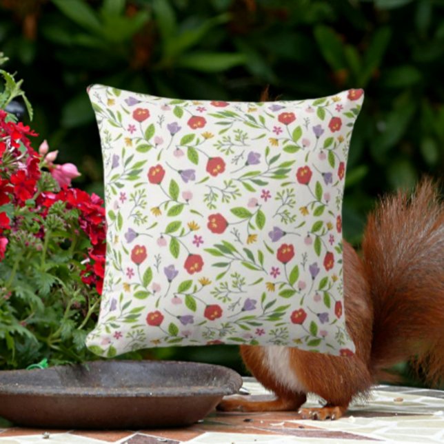 Red and Purple Bloom Cushion (Creator Uploaded)