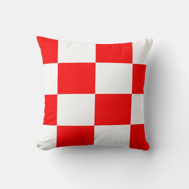 red and white chequered board  pattern cushion (Front)