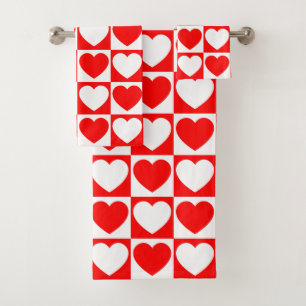Red and White Chequered Pattern With Hearts Bath Towel Set