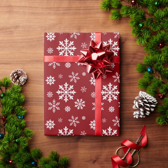 Red And White Classic Snowflake Pattern Wrapping Paper (Holiday Gift)
