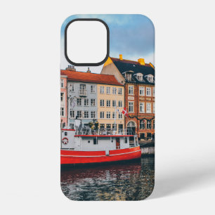 RED AND WHITE CONCRETE BUILDING iPhone 12 CASE
